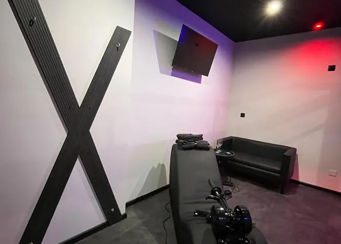 Czerwone Drzwi Bdsm Lovers Dla Par *